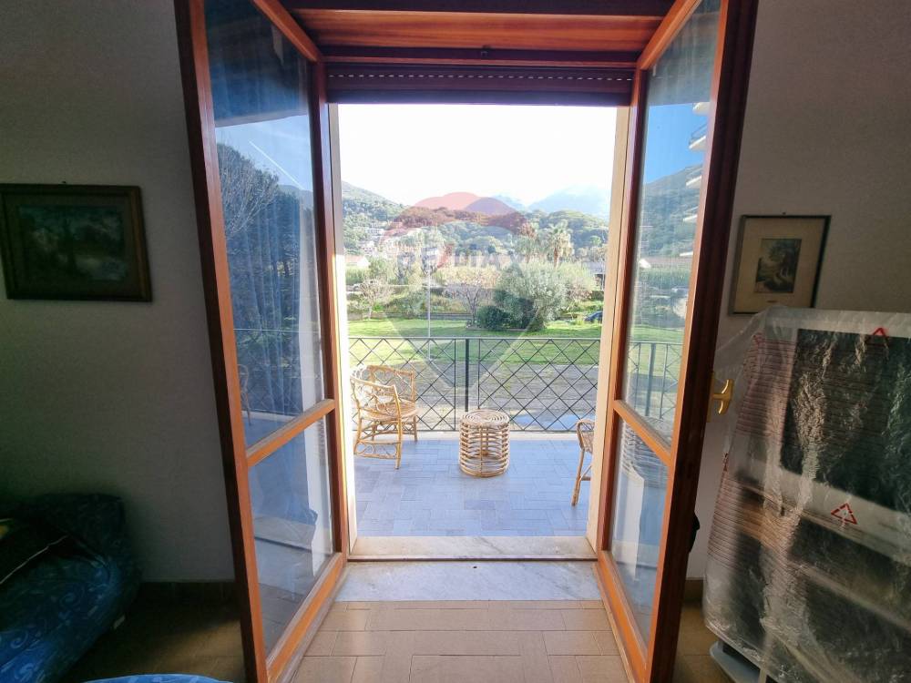 appartamento in vendita a Falconara Albanese