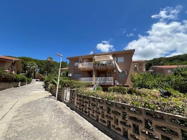 appartamento in vendita a Falconara Albanese