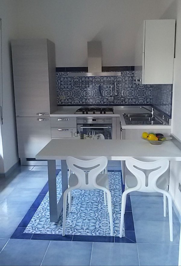 appartamento in vendita a Falconara Albanese