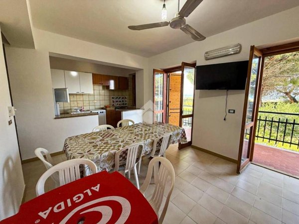 appartamento in vendita a Falconara Albanese