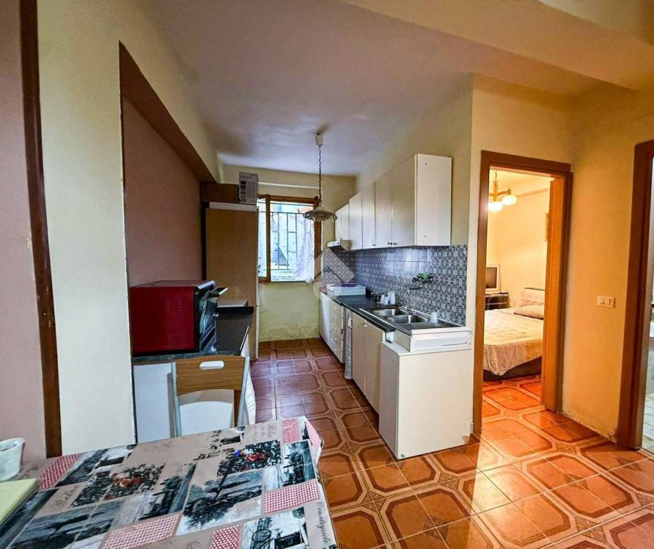 appartamento in vendita a Falconara Albanese