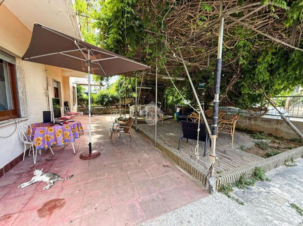 appartamento in vendita a Falconara Albanese