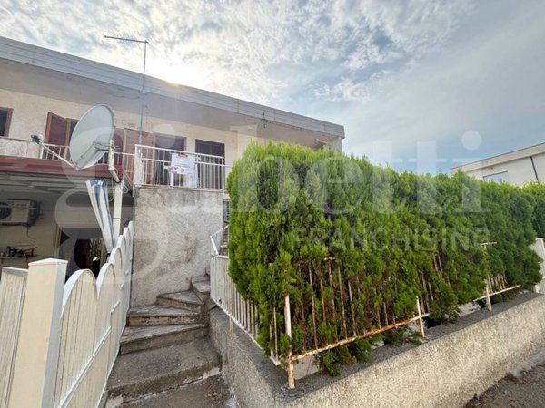 appartamento in vendita a Falconara Albanese