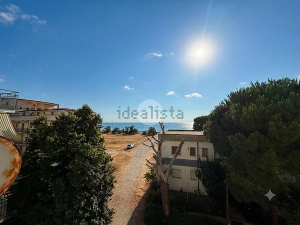 appartamento in vendita a Falconara Albanese