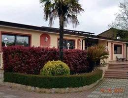 negozio in vendita a Figline Vegliaturo