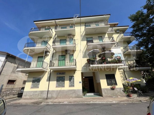 appartamento in vendita a Fiumefreddo Bruzio