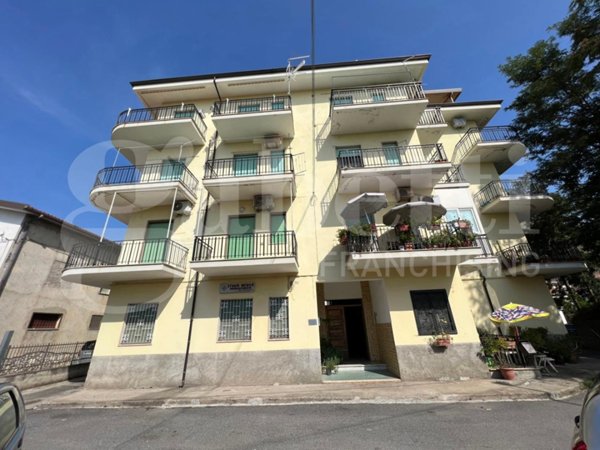 appartamento in vendita a Fiumefreddo Bruzio