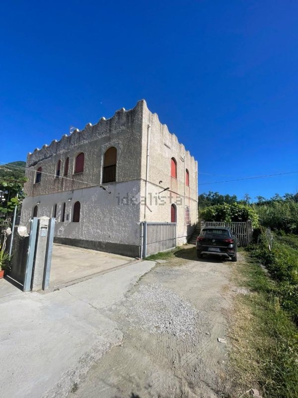 appartamento in vendita a Fiumefreddo Bruzio