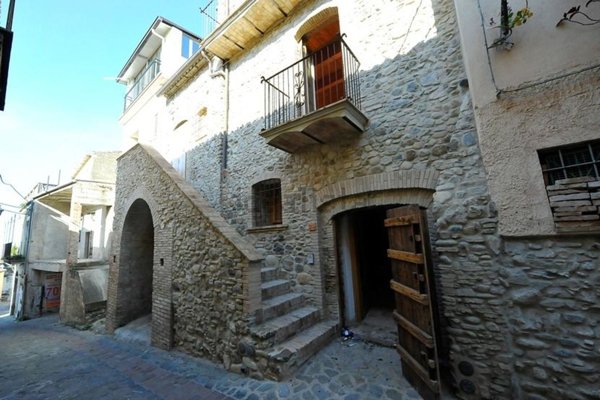 quadrivano in vendita a Francavilla Marittima