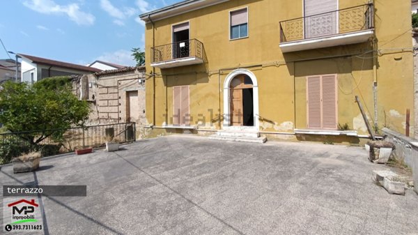 casa indipendente in vendita a Francavilla Marittima