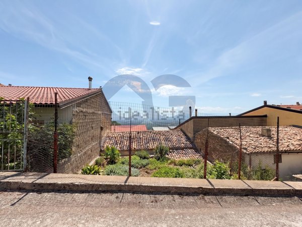 casa indipendente in vendita a Francavilla Marittima