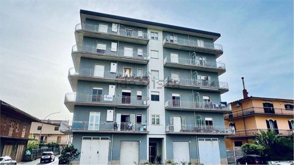 appartamento in vendita a Frascineto