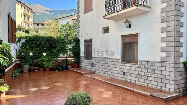 appartamento in vendita a Frascineto