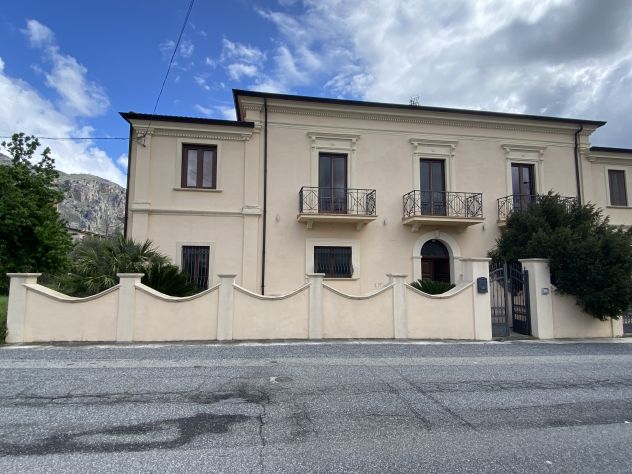 casa indipendente in vendita a Frascineto