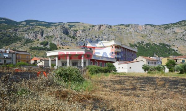 negozio in vendita a Frascineto