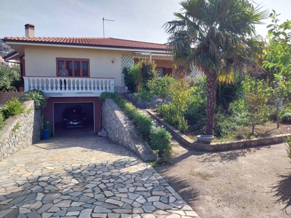 casa indipendente in vendita a Fuscaldo
