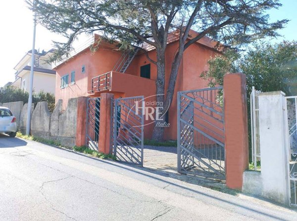 casa indipendente in vendita a Fuscaldo in zona Scarcelli
