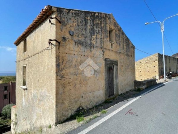 casa indipendente in vendita a Fuscaldo