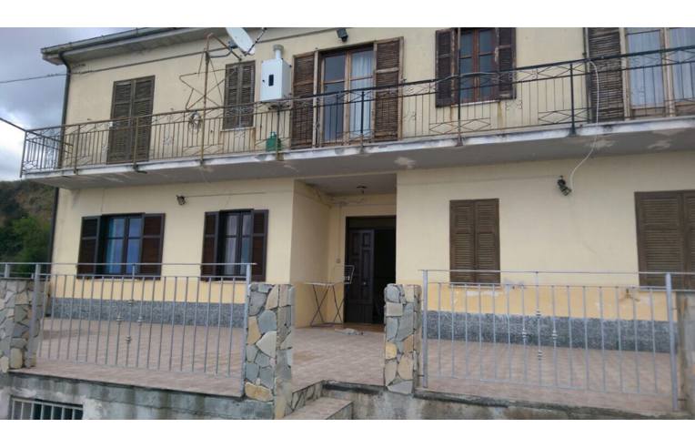 casa indipendente in vendita a Fuscaldo