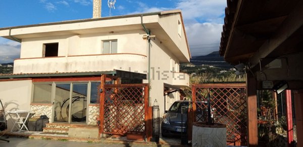 casa indipendente in vendita a Fuscaldo