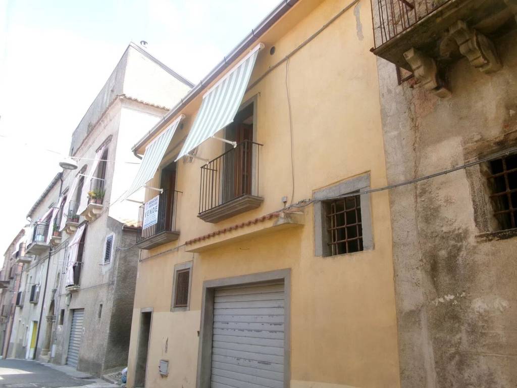 casa indipendente in vendita a Fuscaldo