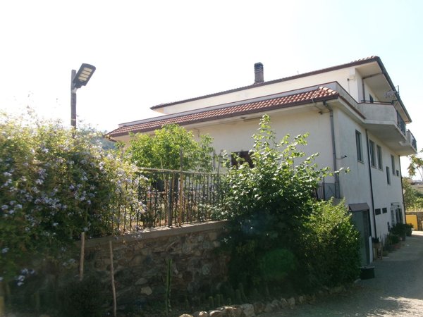 casa indipendente in vendita a Fuscaldo