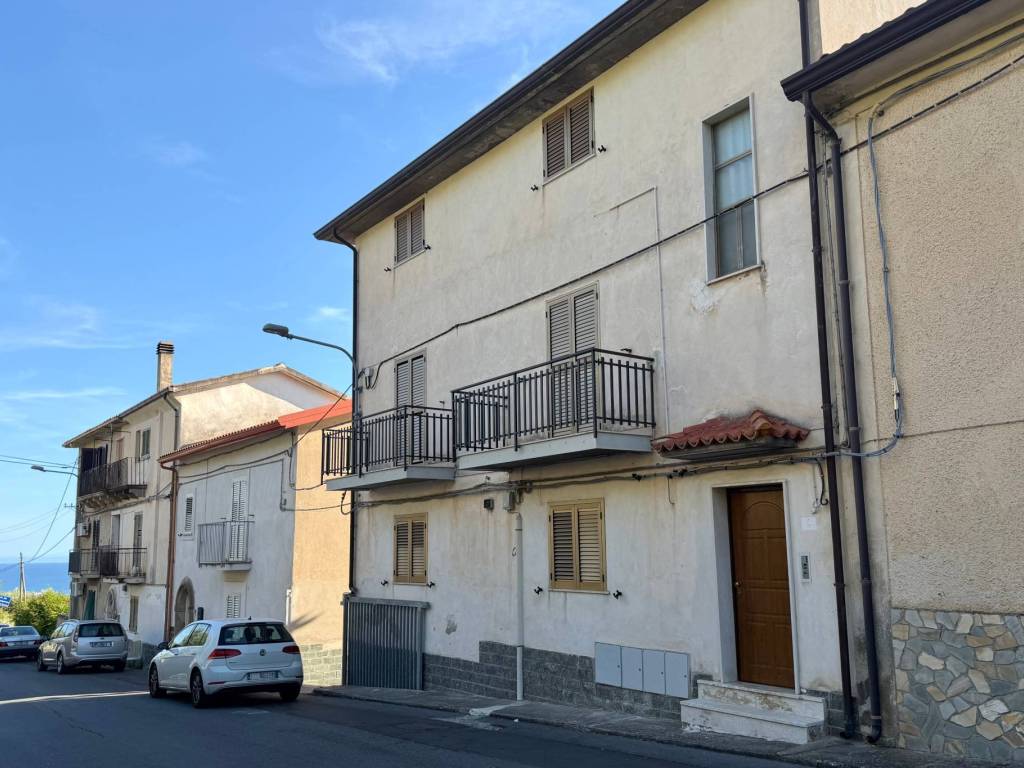 appartamento in vendita a Fuscaldo in zona Scarcelli