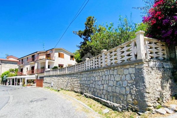 casa indipendente in vendita a Fuscaldo in zona Scarcelli