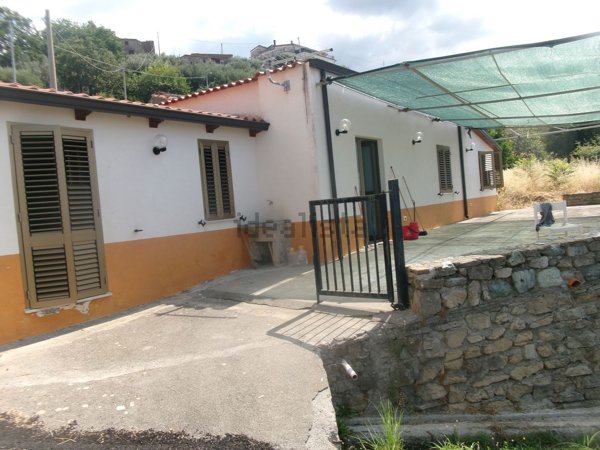 casa indipendente in vendita a Fuscaldo