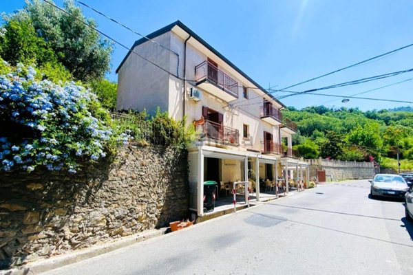 casa indipendente in vendita a Fuscaldo in zona Scarcelli