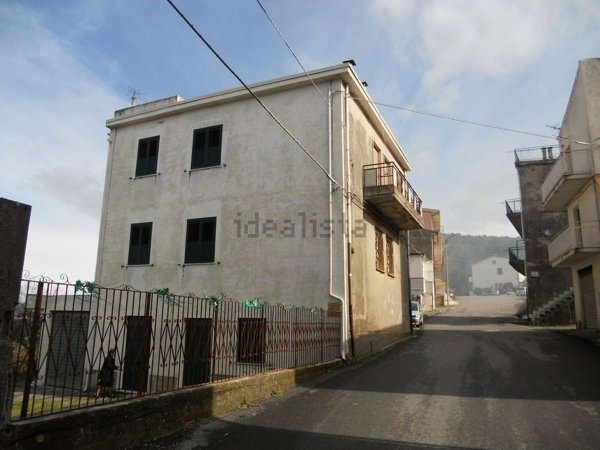 casa indipendente in vendita a Grisolia