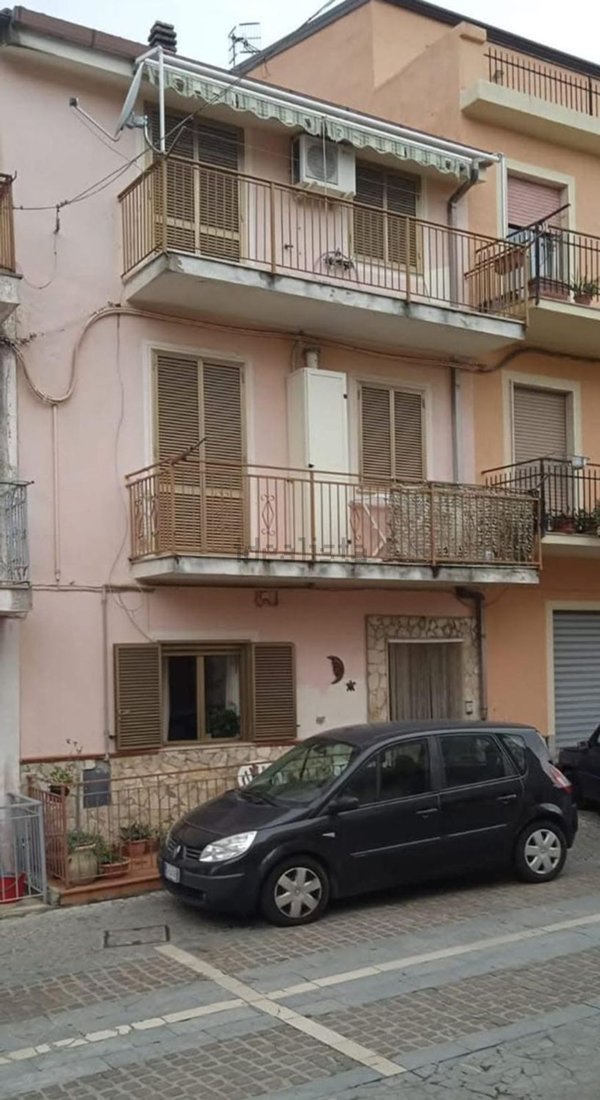casa indipendente in vendita a Grisolia