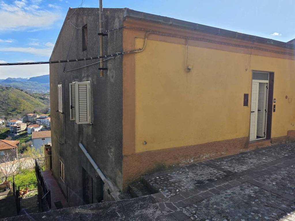 appartamento in vendita a Grisolia