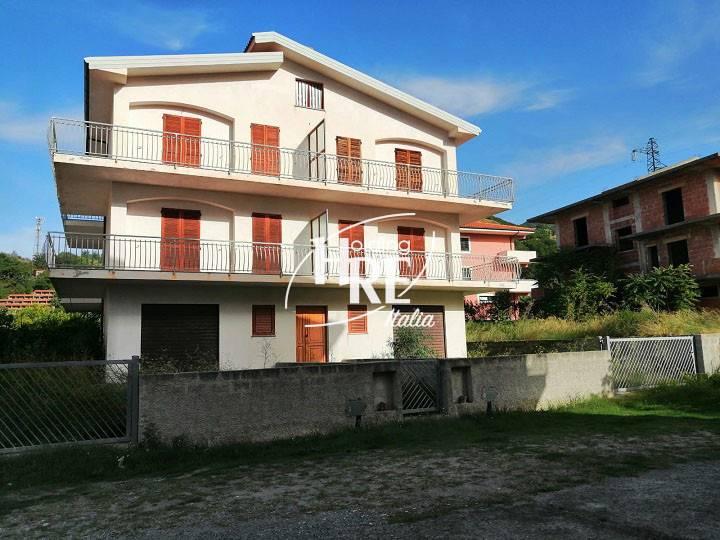 casa indipendente in vendita a Guardia Piemontese in zona Marina