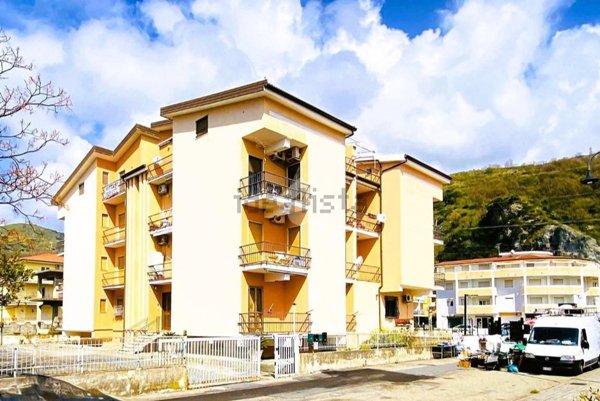 appartamento in vendita a Guardia Piemontese in zona Marina