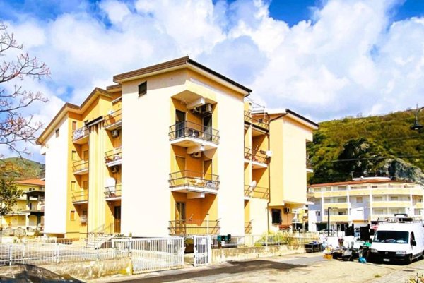 appartamento in vendita a Guardia Piemontese in zona Marina