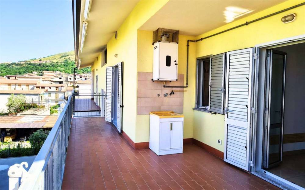 appartamento in vendita a Guardia Piemontese in zona Marina