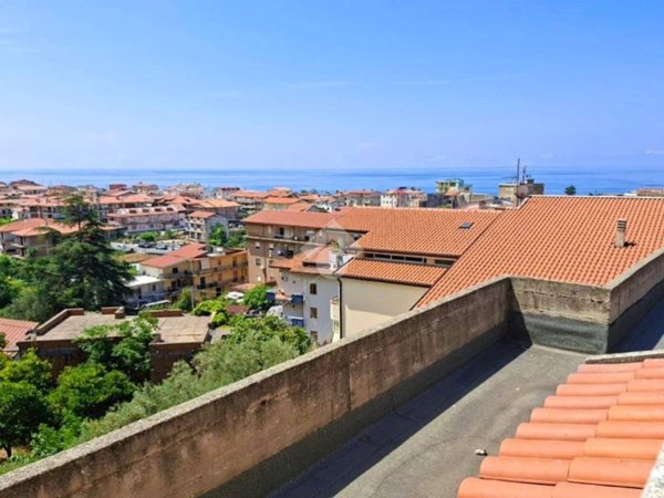 appartamento in vendita a Guardia Piemontese in zona Marina