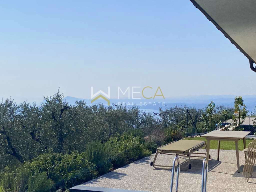 villa in vendita a Lago