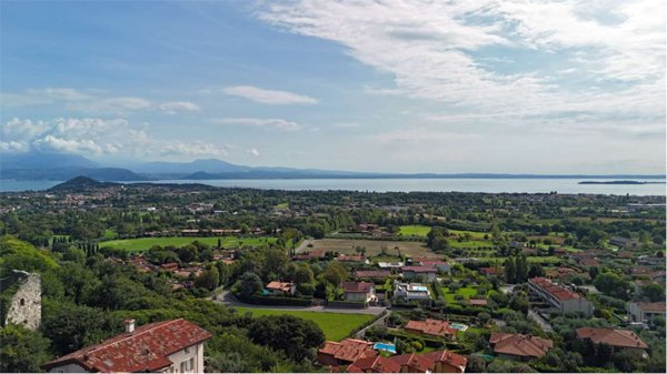 appartamento in vendita a Lago