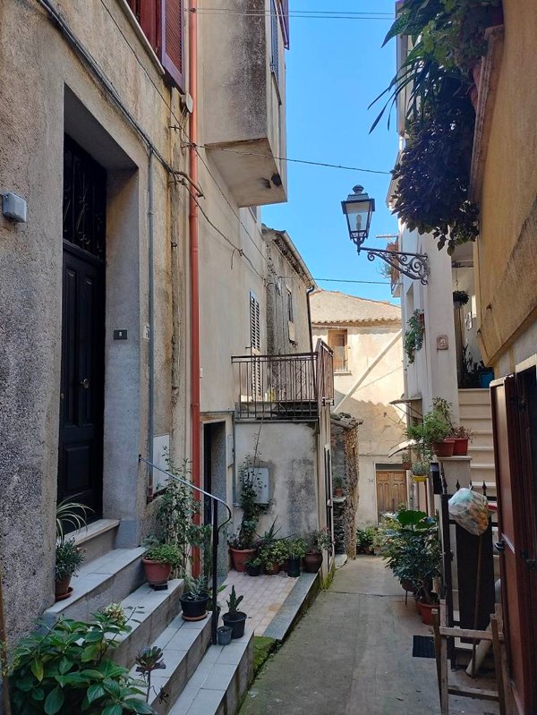 casa indipendente in vendita a Lago