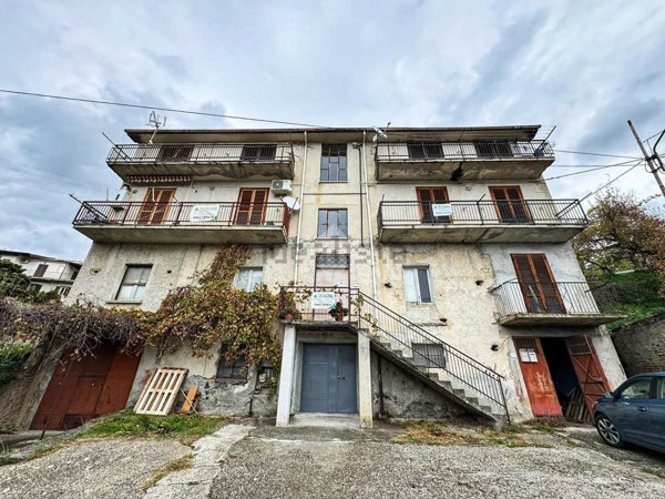 appartamento in vendita a Lago