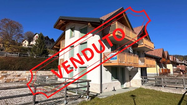 appartamento in vendita a Lago