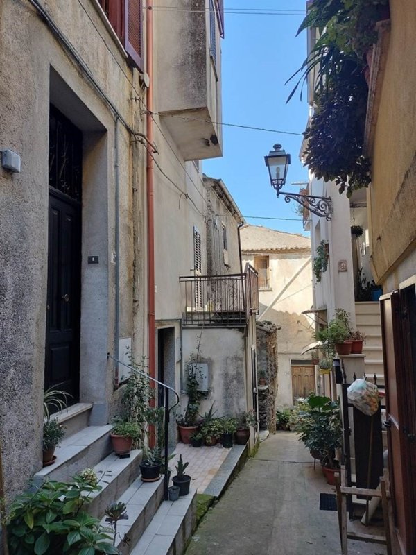 casa indipendente in vendita a Lago