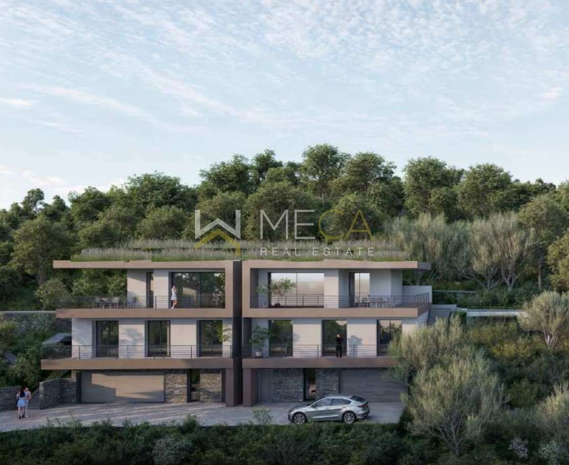 casa indipendente in vendita a Lago