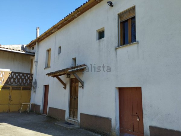 appartamento in vendita a Laino Borgo