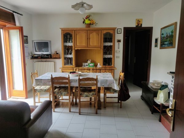 quadrivano in vendita a Laino Castello