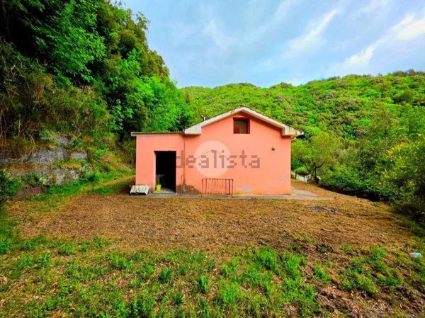 appartamento in vendita a Laino Castello