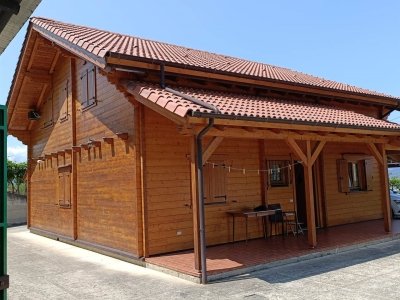 casa indipendente in vendita a Lappano