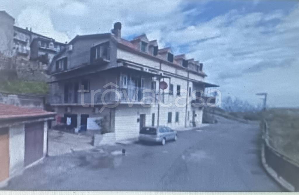 appartamento in vendita a Lattarico